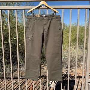 Weatherproof NWT Olive Cargo Pants Outdoor Style